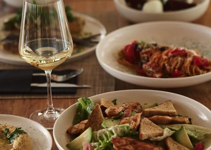 Mykonos Rocks & * Plintri