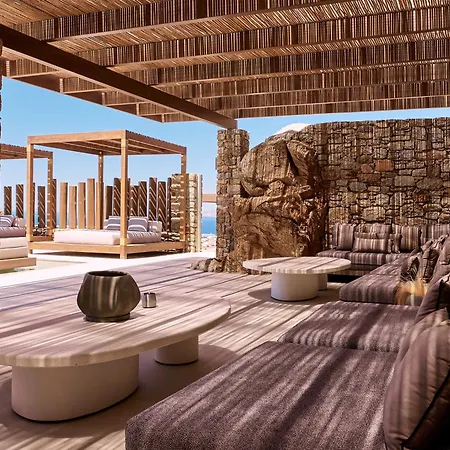 Amethyst By Rocks Estates Hotel *