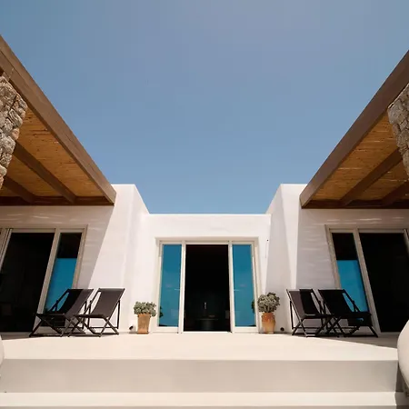 Mykonos Rocks & *