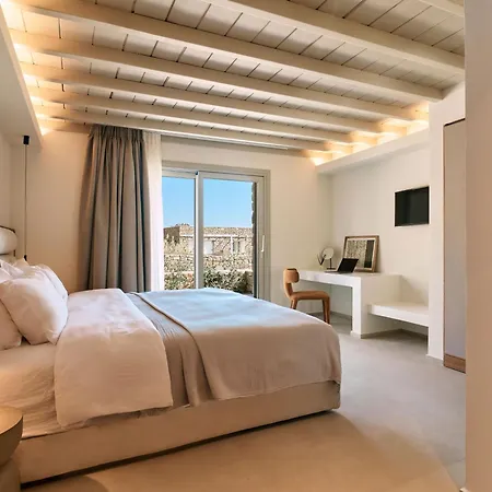 Mykonos Rocks & Hotel *
