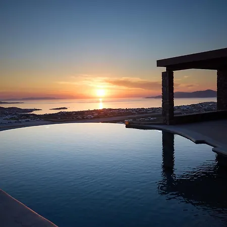 Mykonos Rocks & Plintri
