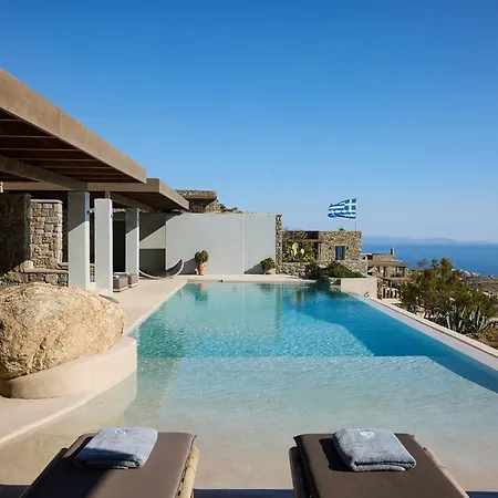 Mykonos Rocks & Hotel *