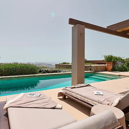 Mykonos Rocks Villas&suites