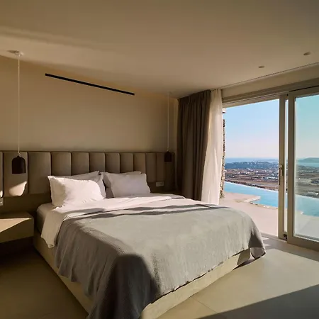 Mykonos Rocks Villas&suites Hotel *