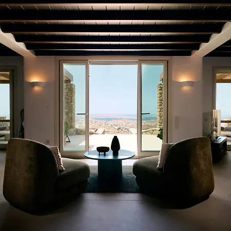 Mykonos Rocks & Hotel *
